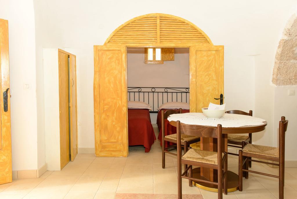 Agritrulli Guest House Ostuni Exterior foto